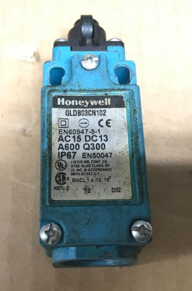 Honeywell GLDB03CN102 MICRO SWITCH Miniature Industrial Limit Switch EN50047