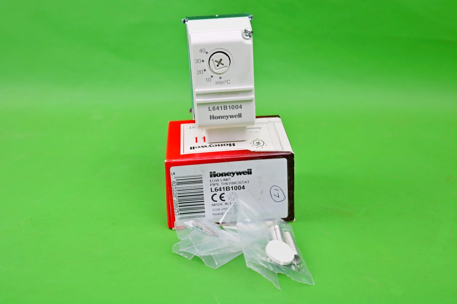 Honeywell L641B1004 Low Limit Pipe Thermostat