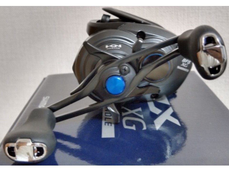 Shimano SLX BFS 2021 XG Baitcasting Fishing Reel - Black, Left