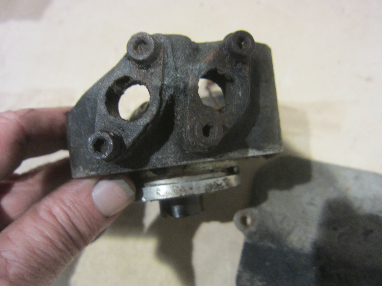 Lamborghini Diablo SV, Roadster - Phase Sensor Housing Assy -  0016001285 