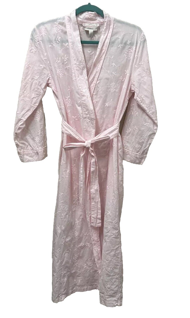 Charter Club Women Mom Robe XS Pink Cotton Floral Embroidered Cottagecore Rose