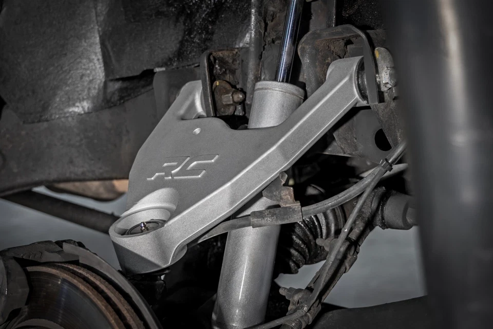 Brazos de control superiores | 2,5" de elevación | Chevy/GMC S10 Blazer/S10 Truck/S15 Jimmy 4x4 Foto 4 de 4