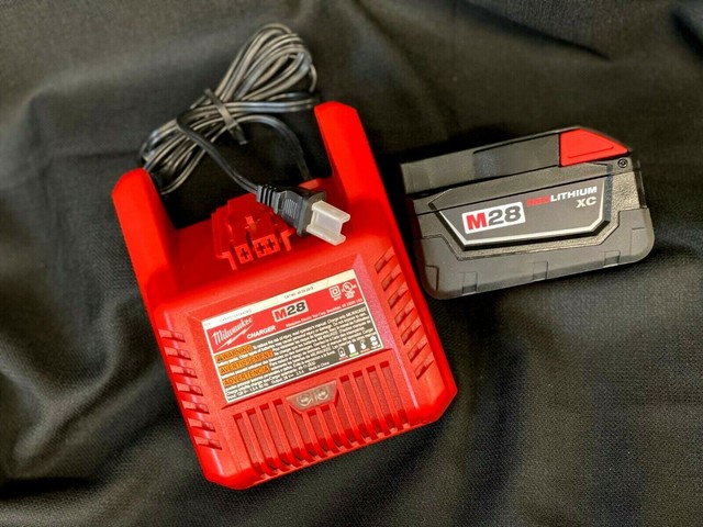 Аккумулятор milwaukee m28