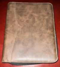 Day-Timer 10.5" x 8 5" Brown Faux Leather (7) 1.25” Ring Planner Binder VGUC