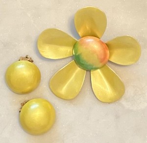 Original by Robert 花輪ブローチ Original by Robert Brooch | eBay