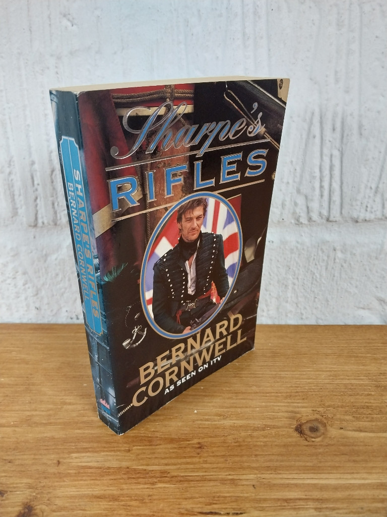Sharpe's Rifles: Richard Sharpe and the... — Bernard Cornwell Paperback