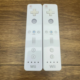 Nintendo OEM Wii Remote Controller Lot of 2 Tested Working Free Shipping Wiimote