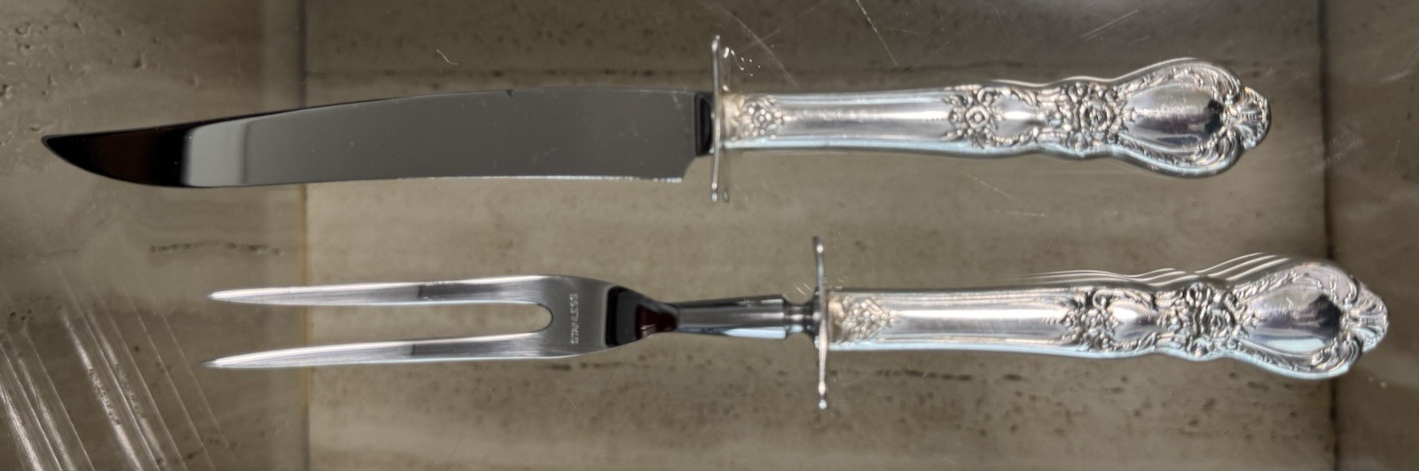 1847 Rogers Bros. Vintage 1953 Silver Plate Heritage 89-Pc Flatware Set for 12