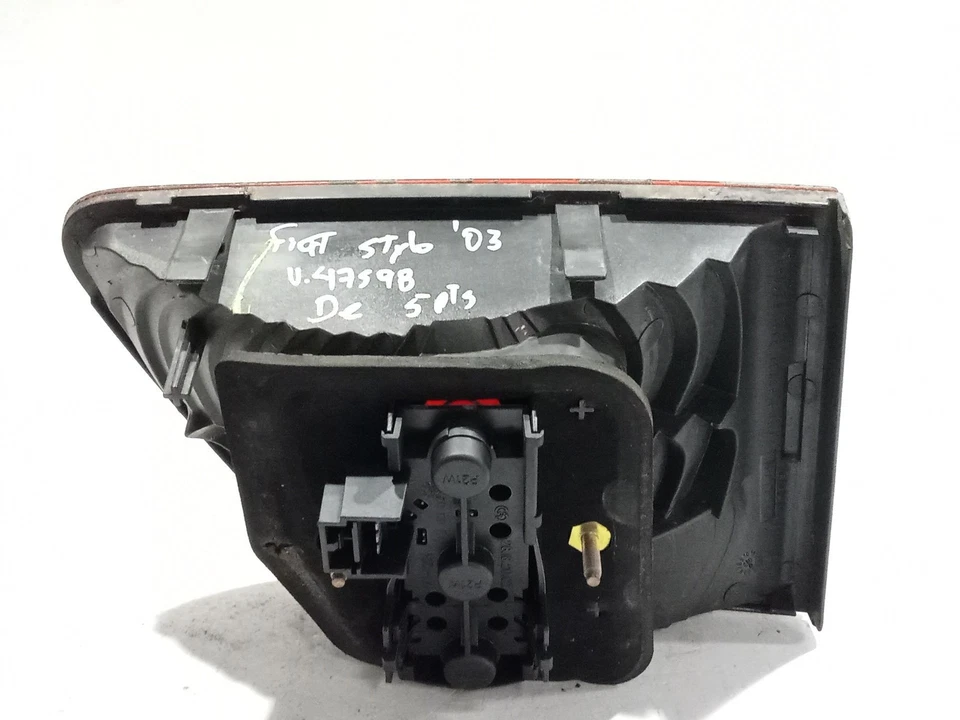 28180202 LUCE DI CODA INTERNA DESTRA / 55706 PER FIAT STILO MULTI WAGON 192_ 1 - Immagine 2 di 4