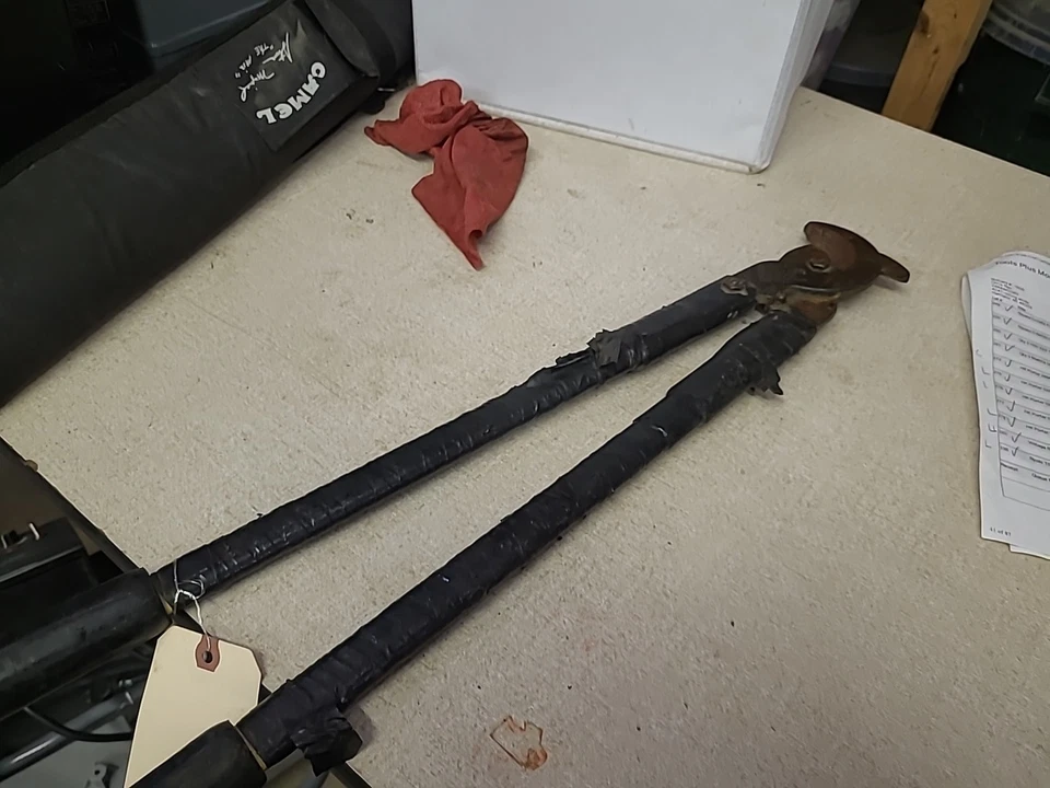 HK Porter 0290FCS Copper / Aluminum Cutter Cable Shear 1-3/8'' Capacity - Image 3 of 4