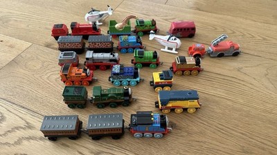 (26) Thomas & Friends Metal Railway Train Engines and Accessories Zoo Animal 