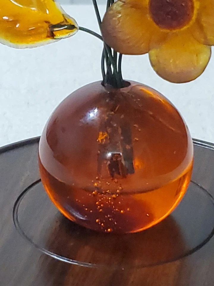 Escultura de ramo de flores de resina Lucita ámbar de colección de los años 60 8" naranja marrón MCM rara Foto 2 de 4