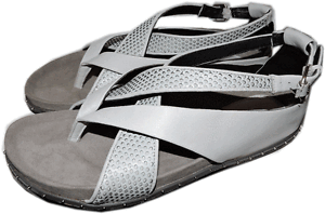 L. A.M.B. Bellatrix entrecruzadas Sandalia Plana gris Cuero Tanga 8.5 - 38.5 L. A.M.B. Bellatrix entrecruzadas Sandalia Plana gris Cuero Tanga 8.5 - 38.5