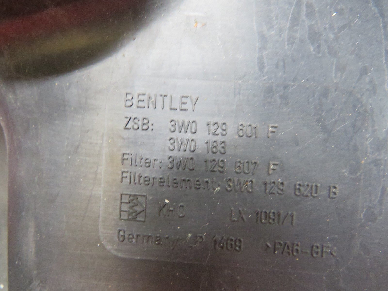 2006 BENTLEY FLYING SPUR BOTTOM RIGHT SIDE INTAKE BOX