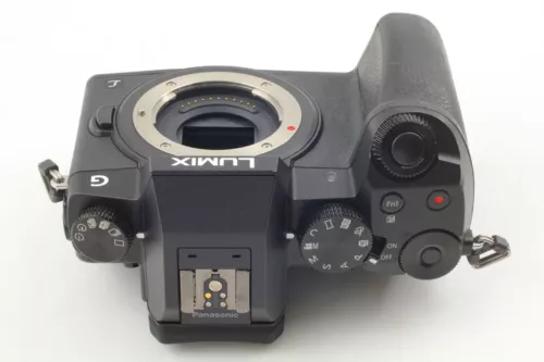 Panasonic Lumix DMC-G7 16MP 4K Mirrorless Camera(Body Only) - Picture 8 of 10