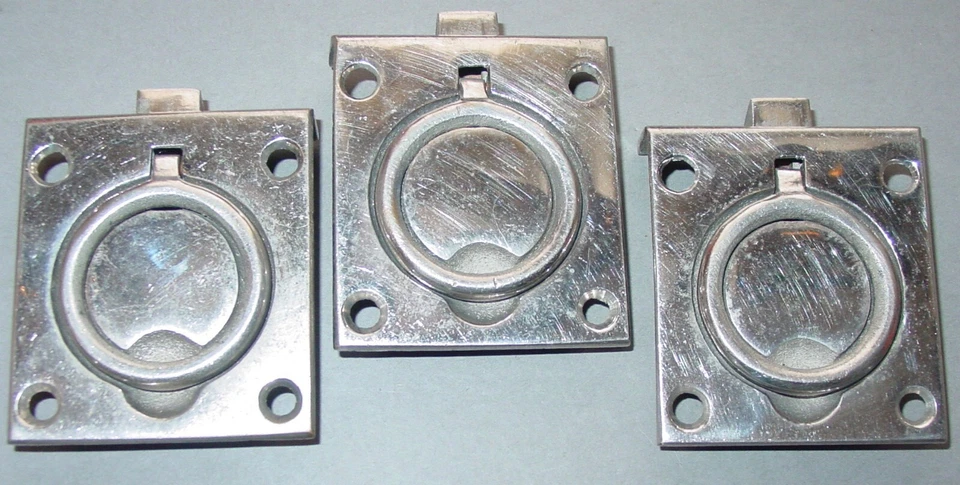 Lote de 3 armarios de puerta marinos vintage de latón de alta resistencia para barco Foto 3 de 4