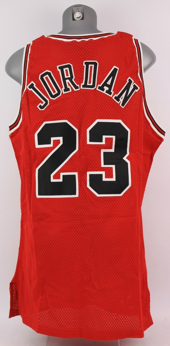 Michael Jordan 1995-96 Game Worn Chicago Bulls Jersey LOA A5 5/5