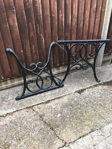 Pair Of Heavy Cast Iron Table Ends Ebay
