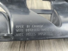 CADILLAC XT4 2019-2023 FRONT WINDSHIELD DEFROSTER OUTLET DUCT 23276327