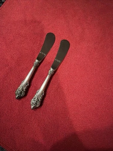 wallace grande baroque sterling silver flatware…. 2 Butter knives