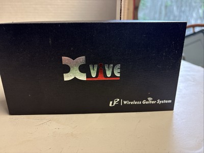 Xvive Audio U2 Digital Wireless Guitar System - Metallic Red