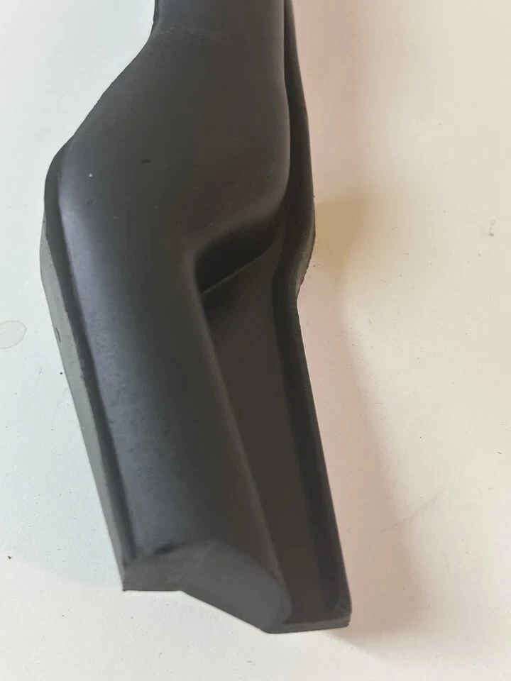 Пара уплотнений для рейки крыши 1969 1970 1971 1972 Chevrolet GMC Blazer Jimmy - Изображение 4 из 4