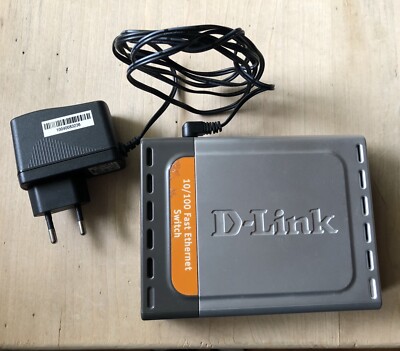 D-Link 10/100 Fast Ethernet Switch DES-1005D - Gebraucht, sehr guter Zustand