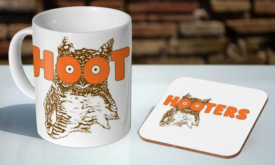 Hooters 11oz Tea / Coffee Mug Coaster Gift Set