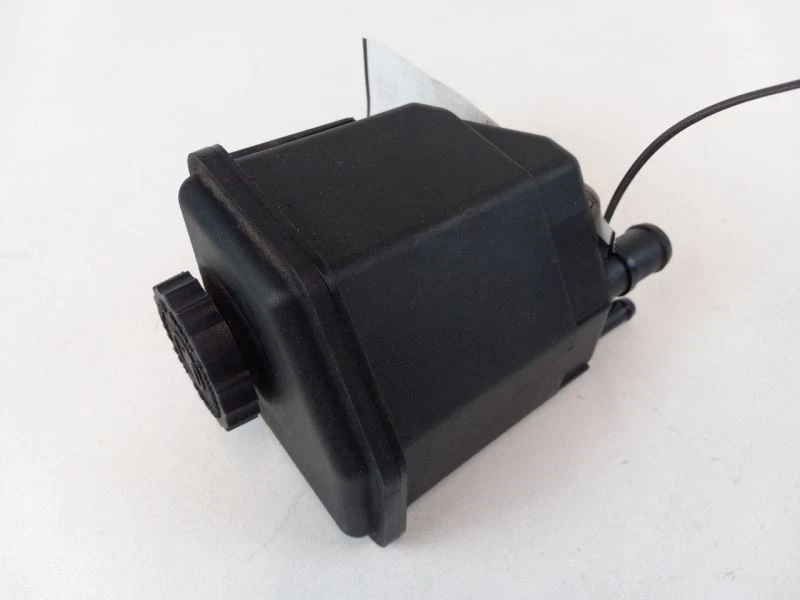 Dodge Charger 2009 depósito de dirección asistida Foto 4 de 4