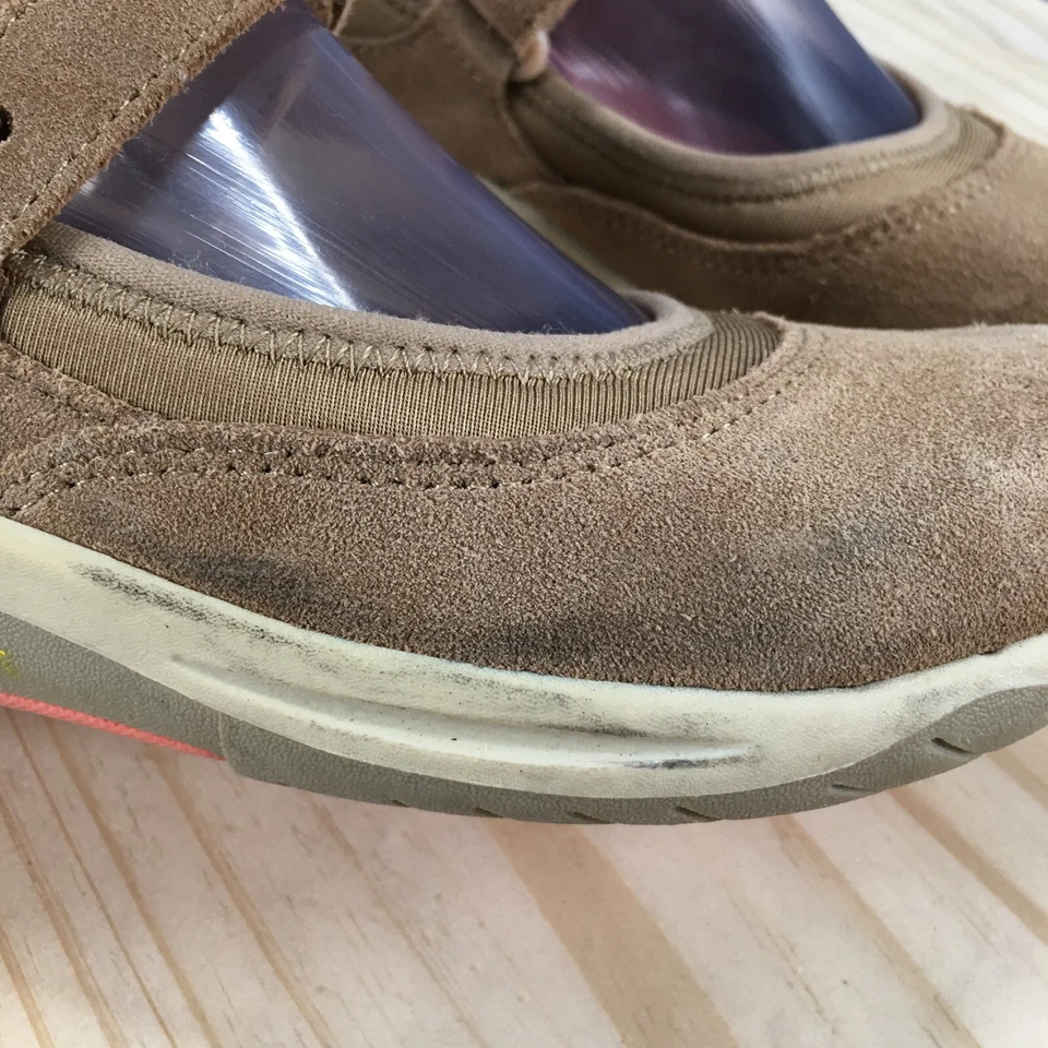 Zapatos Lands End para mujer 6 B Mary Jane beige gancho y bucle cómodos informales de caña baja Foto 4 de 4