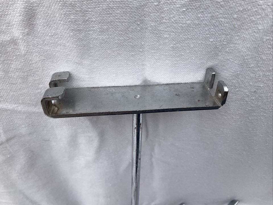 20 Chrome Straight Slatwall Hanging Arm Retail Display Shop Fittings 26