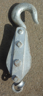 Vintage Large Heavy Duty Pulley Block 2 Ton Lifting Tool