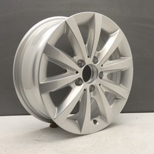 Mercedes-Benz A-Klasse 16" Leichtmetallfelge 6.5J ET49 Silber OEM A2464010500 Mercedes-Benz A-Klasse 16" Leichtmetallfelge 6.5J ET49 Silber OEM A2464010500