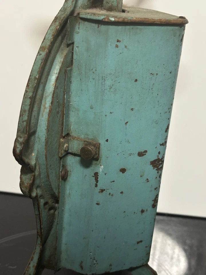 Antique Family Scales  -  Kitchen Scales VINTAGE Retro - Heavily Patinated - Image 4 of 4