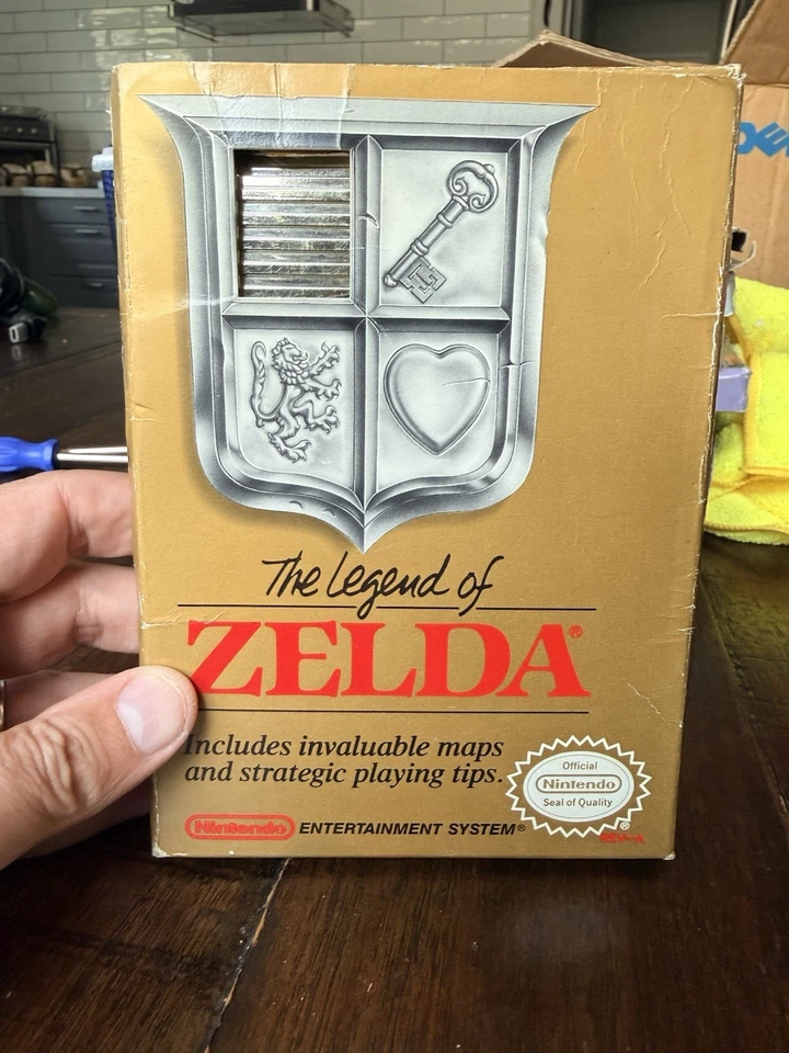 1987 LEGEND OF ZELDA WORKs VINTAGE NINTENDO NES  Warn Box/inserts Read!! - Image 2 of 4