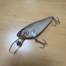 Bagley's Lure Vintage Used Fish Bait Crack in Belly B/O