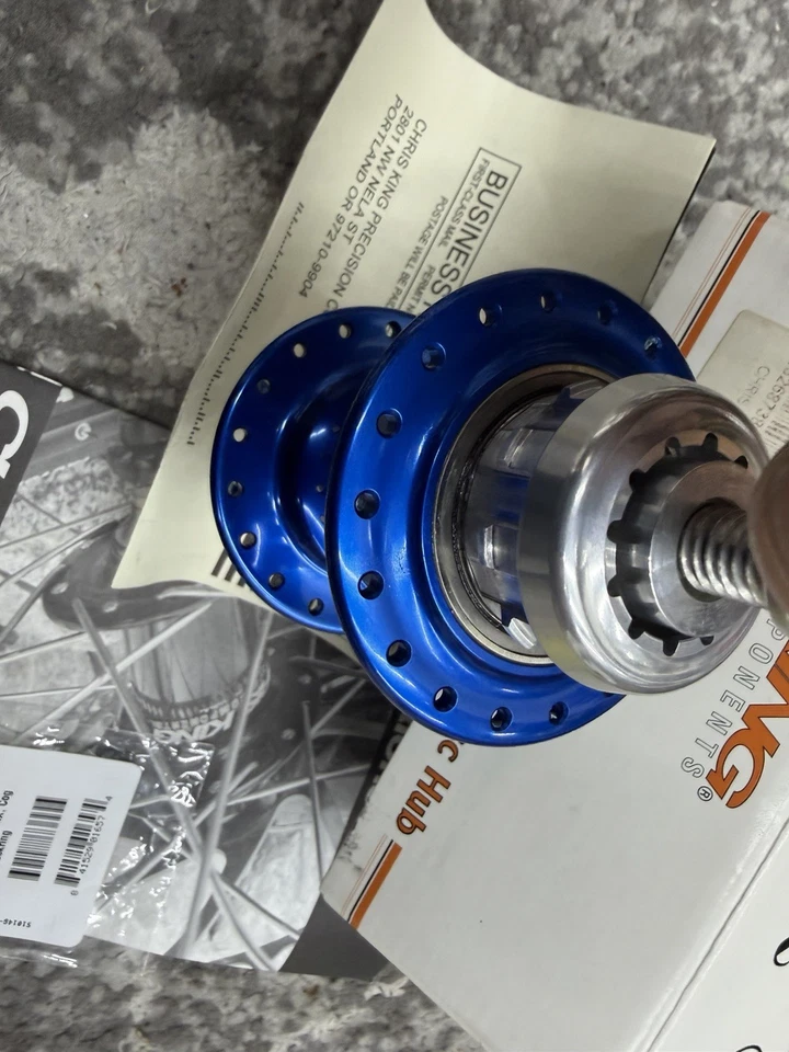 Chris King BMX Disco ISO Azul Marino 6 Pernos 3/8 36 Agujeros Buje Trasero 36H Nuevo de Lote Antiguo Foto 2 de 4