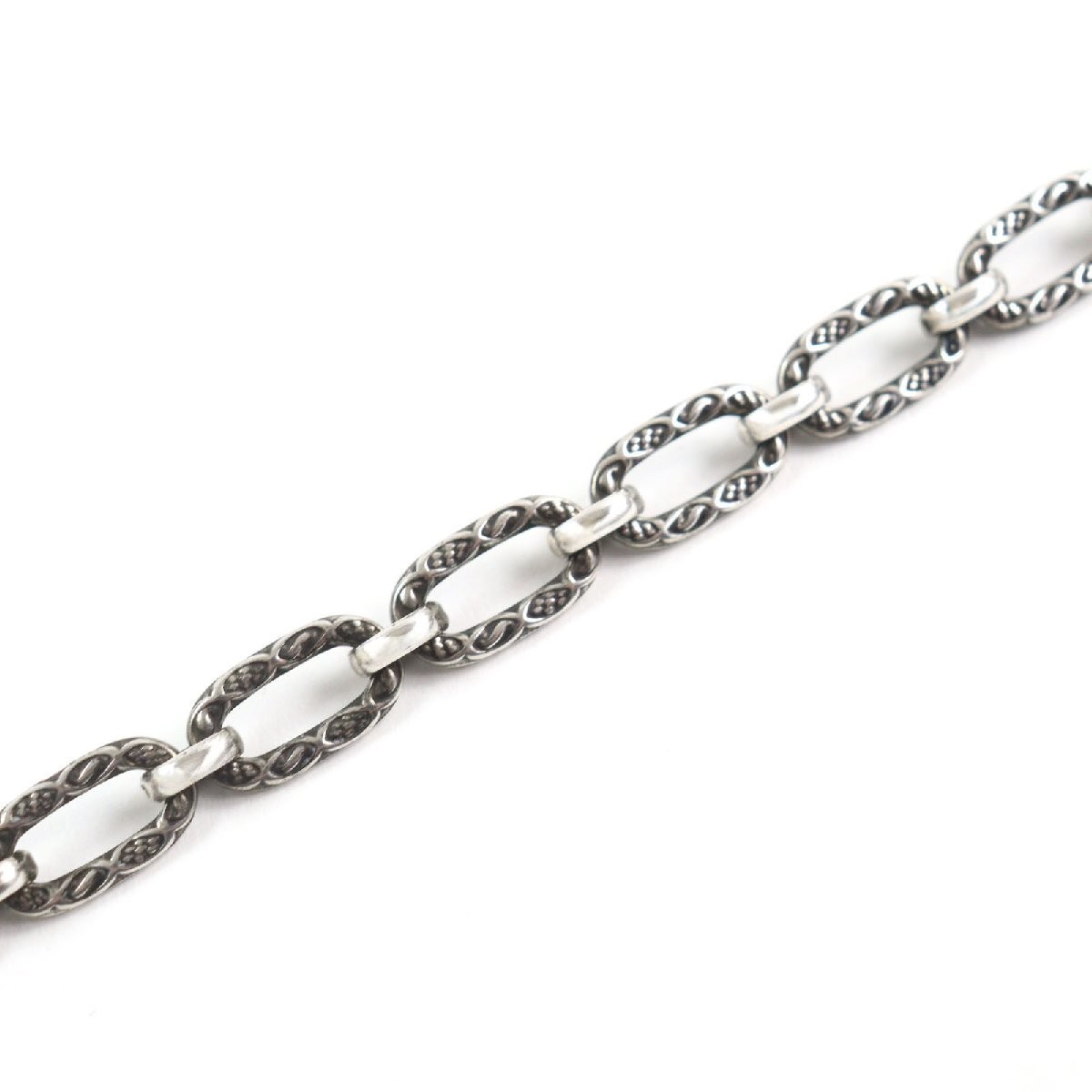 GUCCI Arabesque Interlocking G Textured Long Chai… - image 7