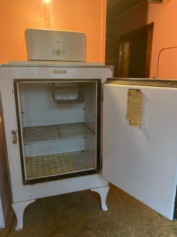 Antique Vintage GE monitor top refrigerator 400 OBO eBay