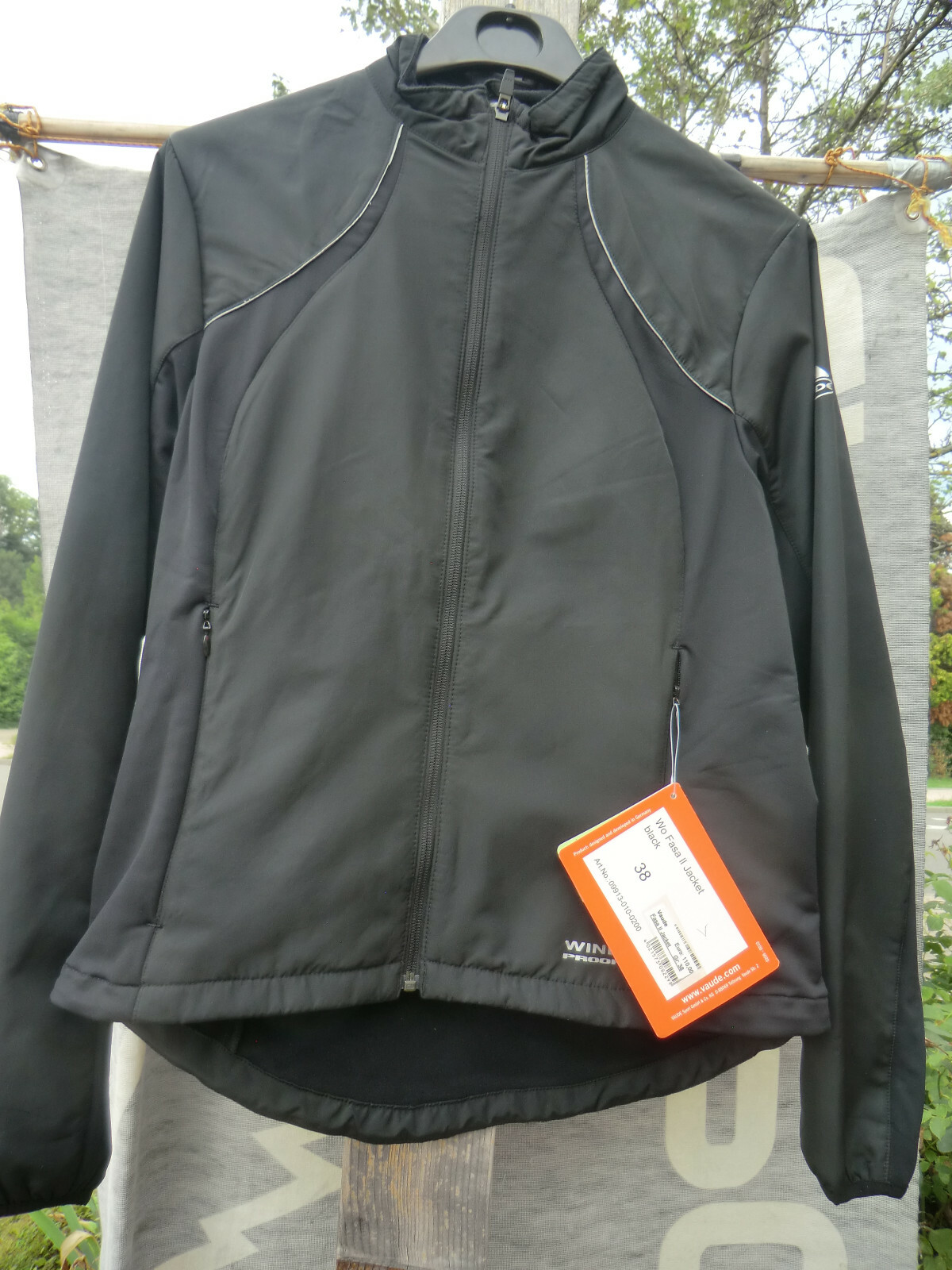 Vaude Vento da Donna Giacca, FASA II, GR 38, con modi di calore in Nero Vaude Vento da Donna Giacca, FASA II, GR 38, con modi di calore in Nero