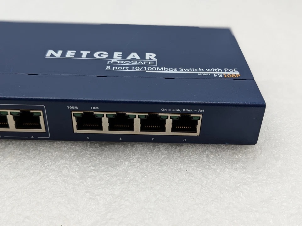 NETGEAR FS108P ProSafe 8-port 10/100mb/s switch with 4-port POE NO AC Free S/H - Image 3 of 4