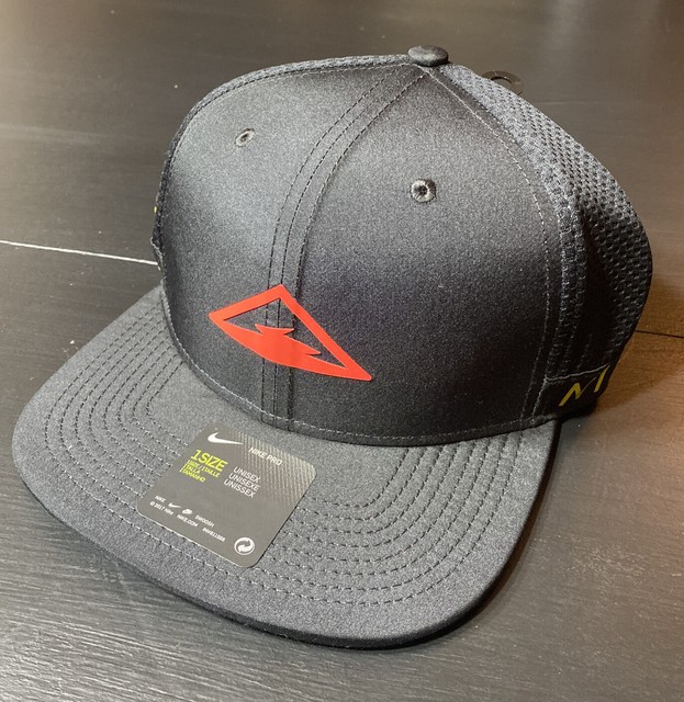 nike pro trail hat
