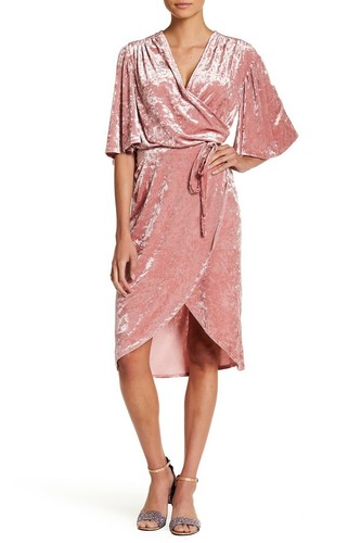 Alexia Admor Blush Pink Flutter Sleeve 