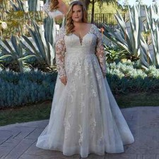 Plus Size Wedding Dresses V-Neck Long Sleeves Tulle Applique A-Line Bride Gowns