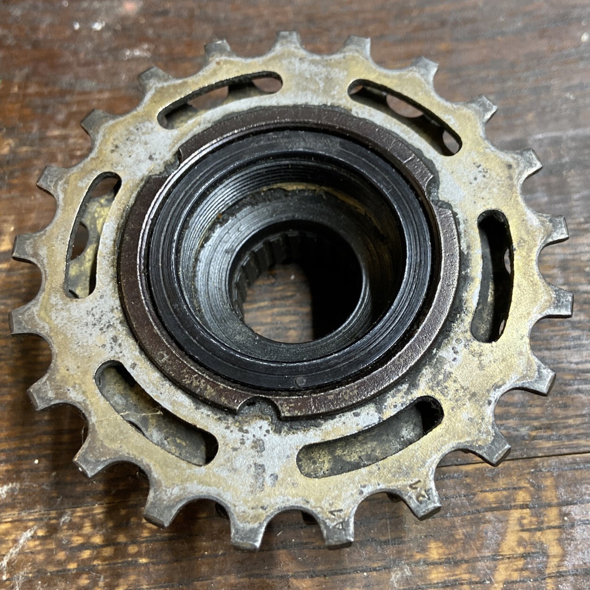 Roue Libre Vintage Regina 6 Vitesses 13-20 Dents - Pour Vélo Ancien, état Très Correct, Fil Anglais
