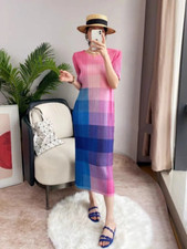 Brand new Issey Style Pleated Dress with Gradient Color Pleated Party Dress