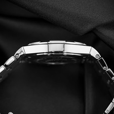 Vacheron Constantin Overseas Silver Complete With Box and Papers 47040/B01A-9093 9