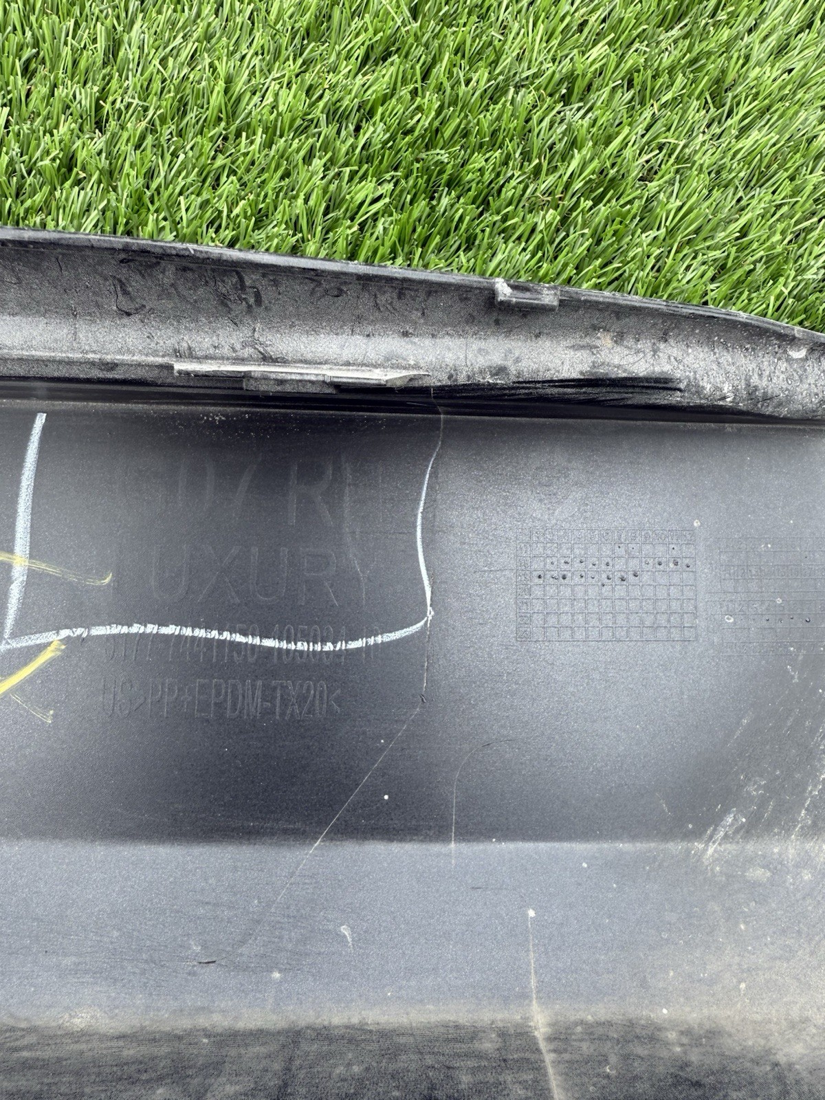 2015-2020 Lamborghini Huracan Deck lid lp 610/580 OEM Black