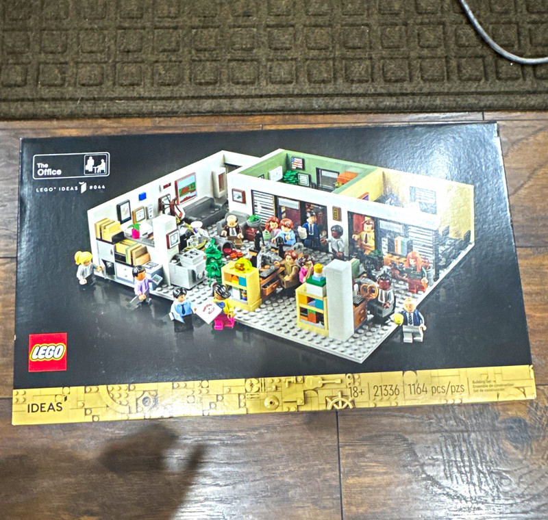 LEGO Ideas The Office (21336) Complete Set 1164 pcs Building Set 18+