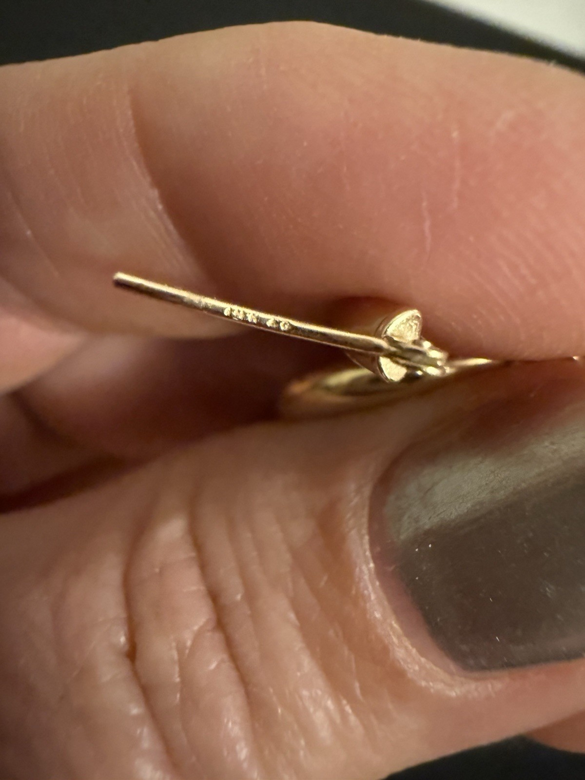 14k Solid Yellow Gold Classic Medium Vintage Hoop… - image 7